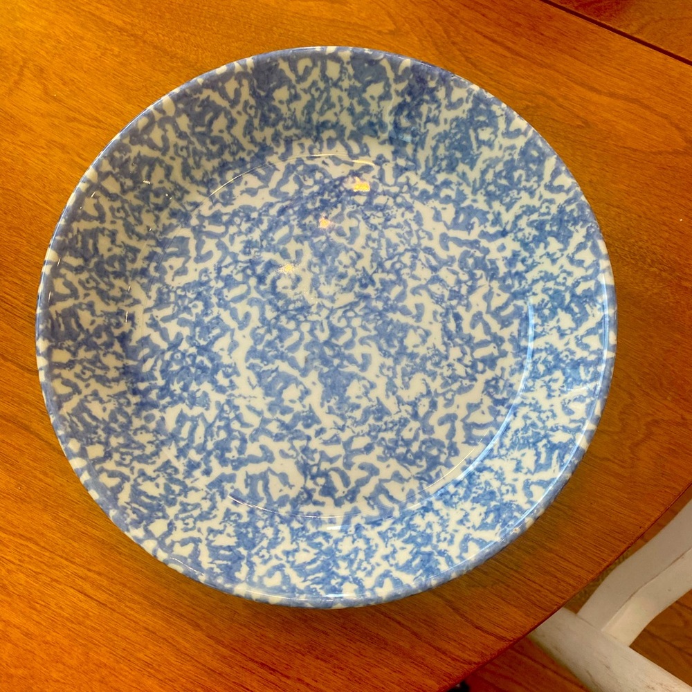 Gerald R Henn pie plate